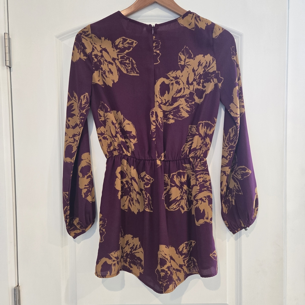 Everly Purple Floral Long Sleeve Tie Front Romper Women’s Size S Regular - Picture 3 of 7